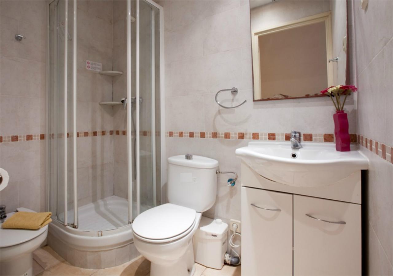 ברצלונה Aparteasy - Family Sant Antoni Apt. מראה חיצוני תמונה